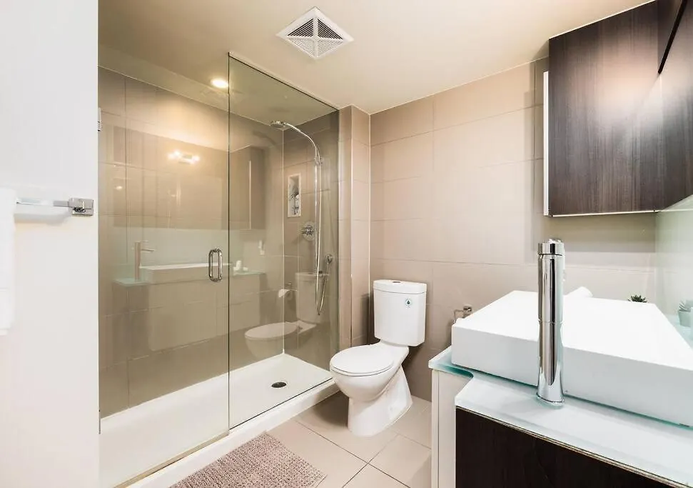 Welcoming Downtown Condo With Wfh Setup Balcony Toronto 0*,  Canadá